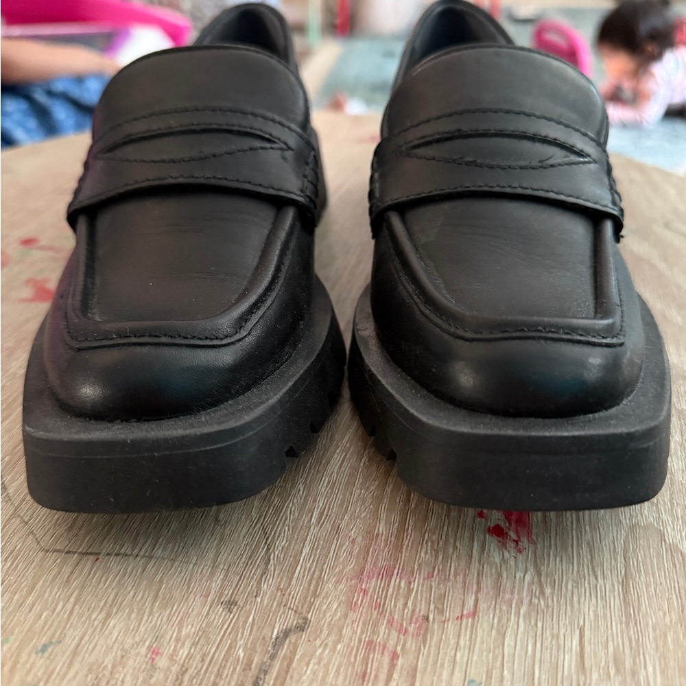 Dolce Vita Elias Flats